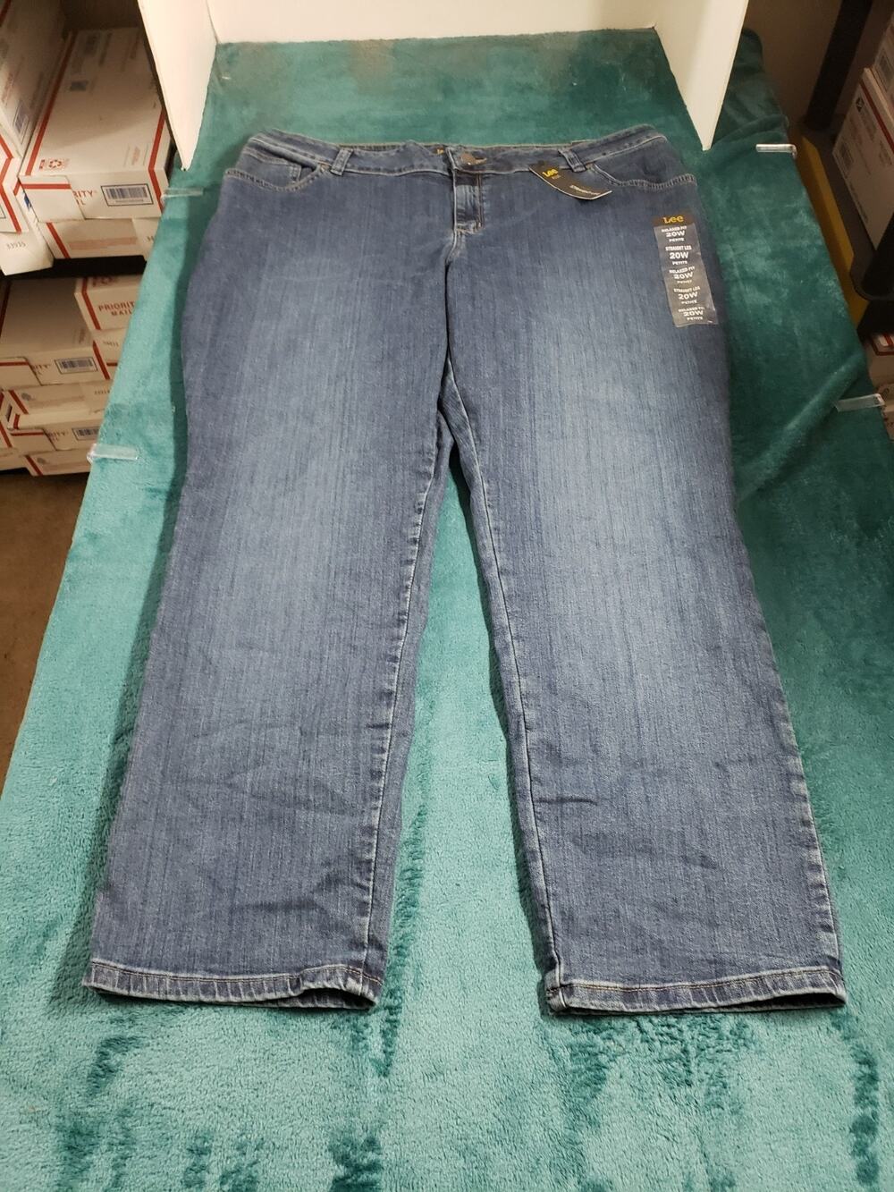 Lee Jeans Size 20 W Petite Women Blue Pant Stretch Mid Rise Relaxed Straight NWT